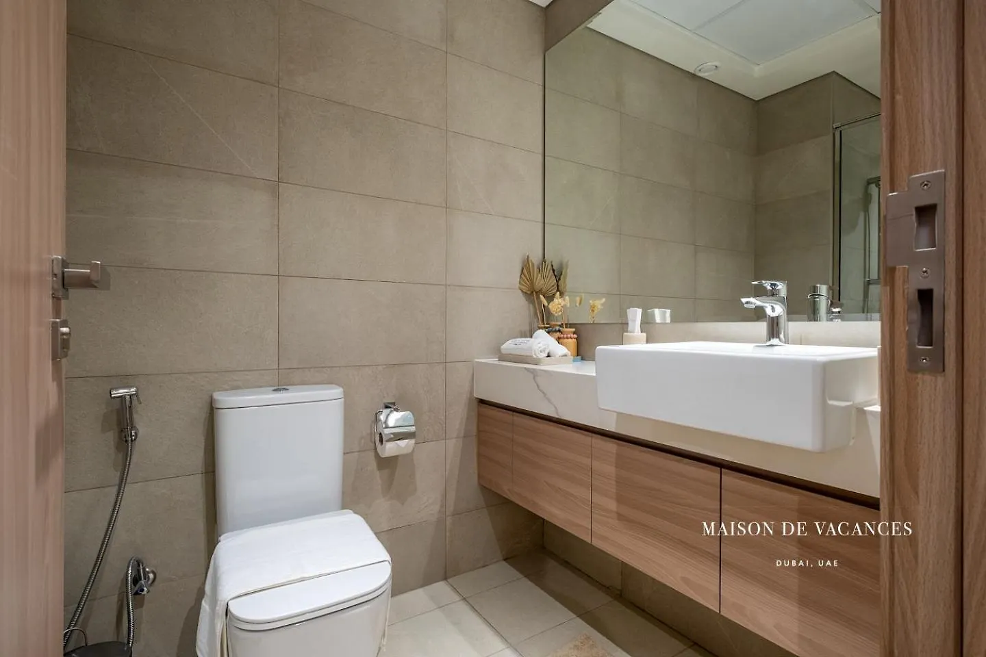 Apartment Spacious Boho Studio Pool View Dubai