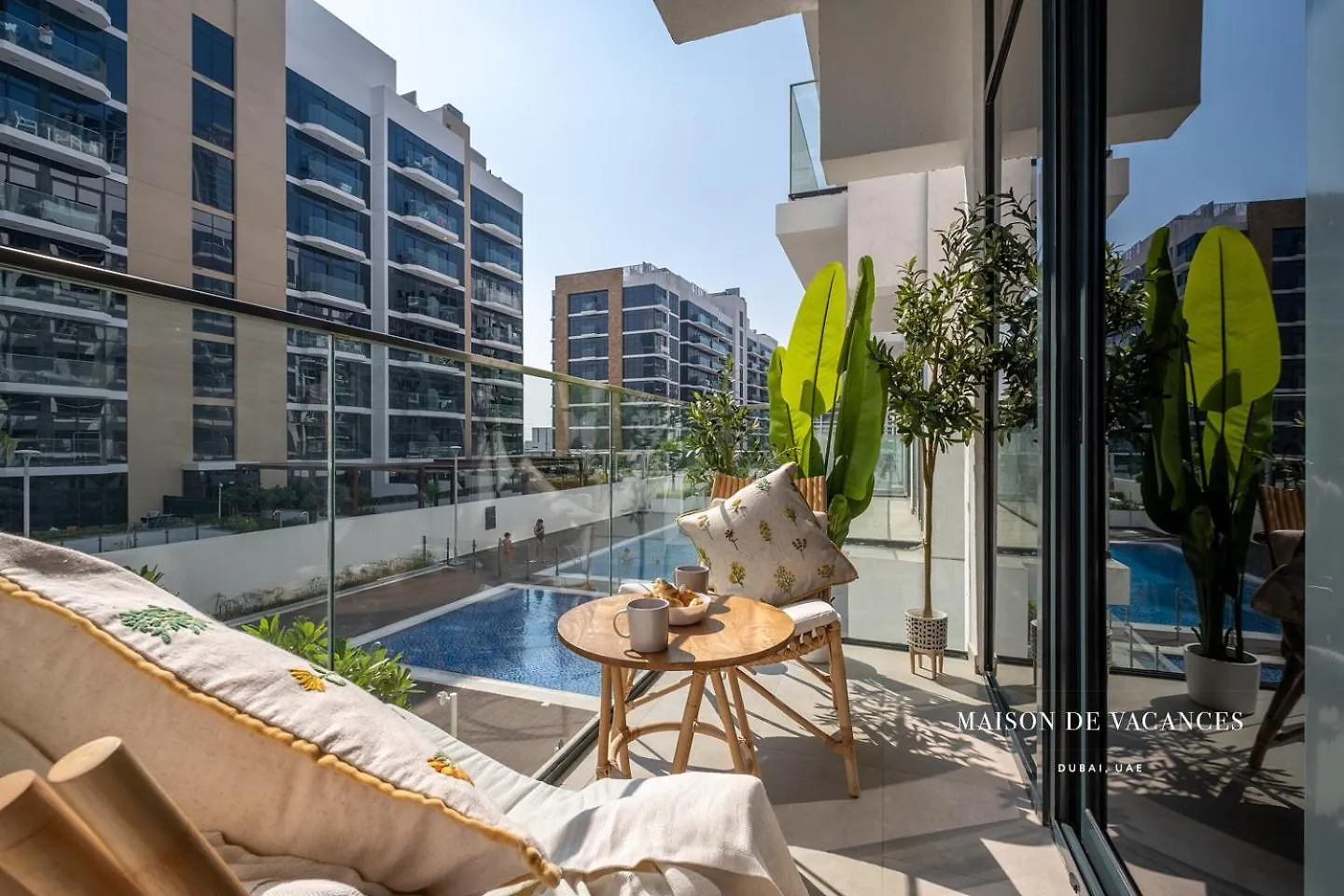 Spacious Boho Studio Pool View Dubai 0*,  United Arab Emirates