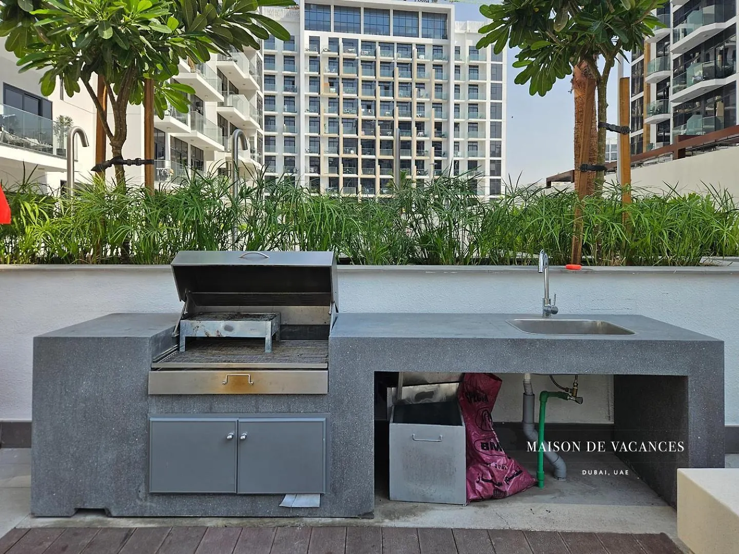 Apartment Spacious Boho Studio Pool View Dubai United Arab Emirates